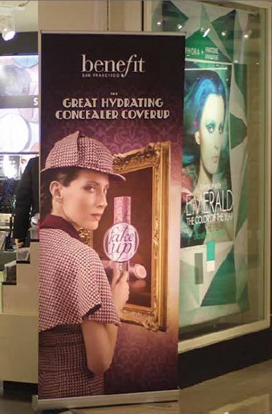 33.25" Single Sided Deluxe Pull-Up Banner Stand (Stand only) 1
