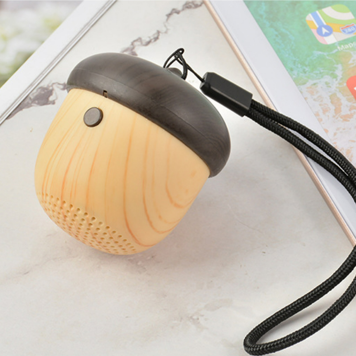 Acorn Shape Portable Bluetooth Mini Speaker with Mic 6