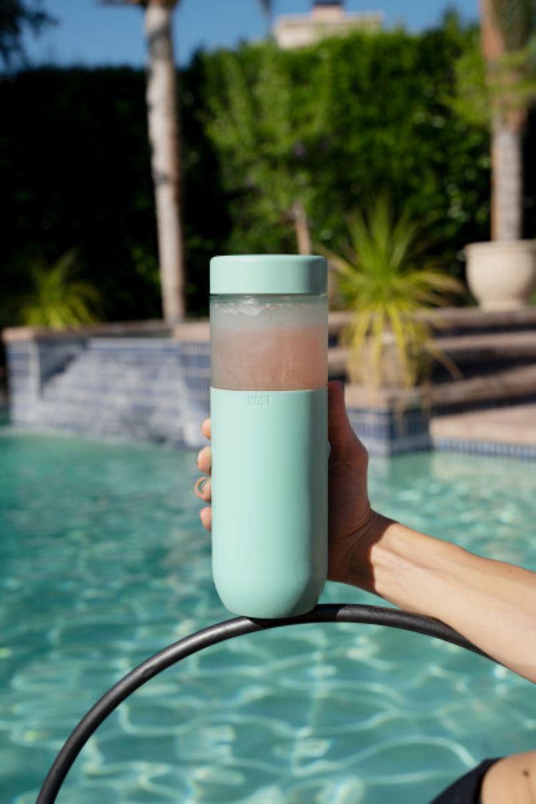 HOST® FREEZE™ Water Bottle 18