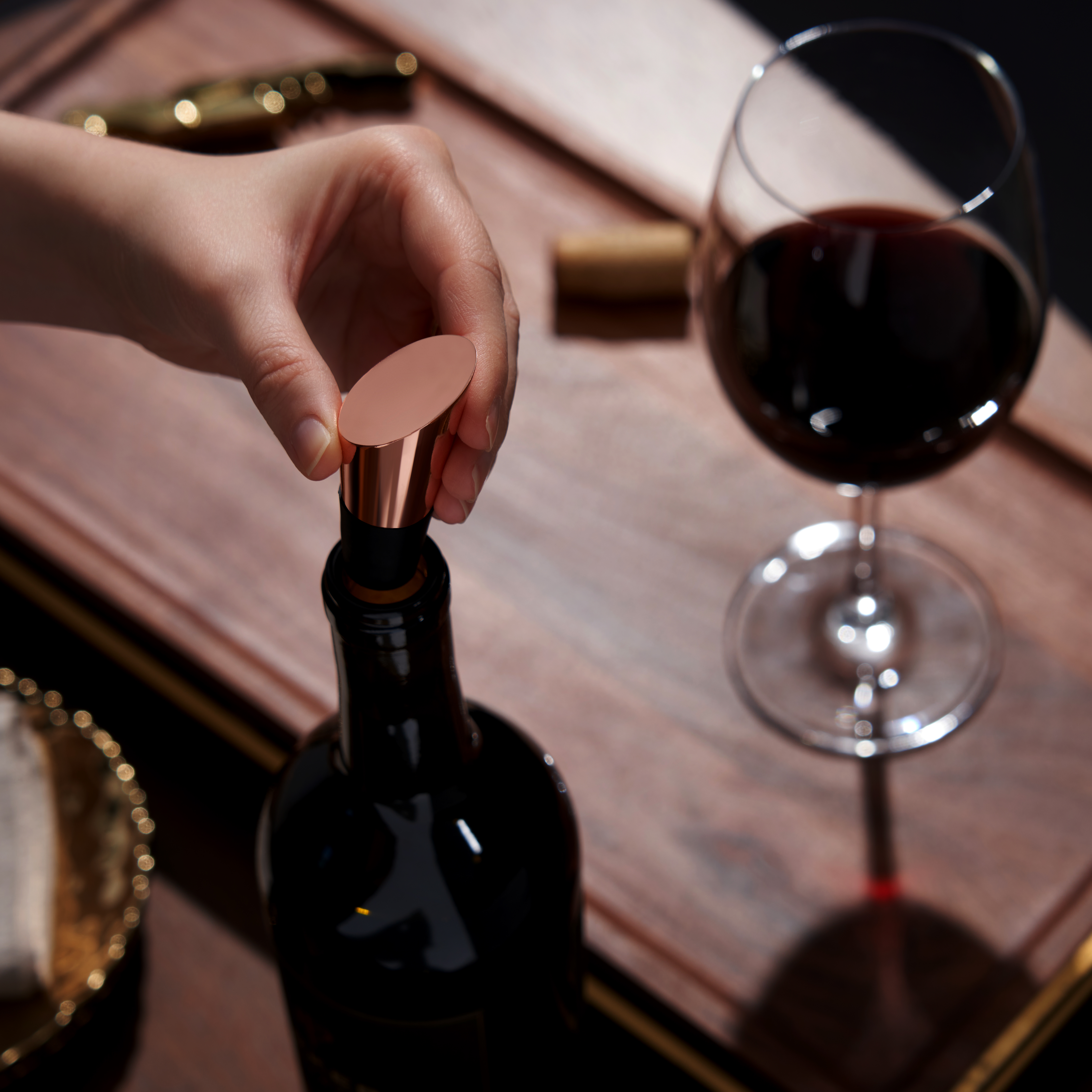 Viski® Heavyweight Bottle Stopper 6