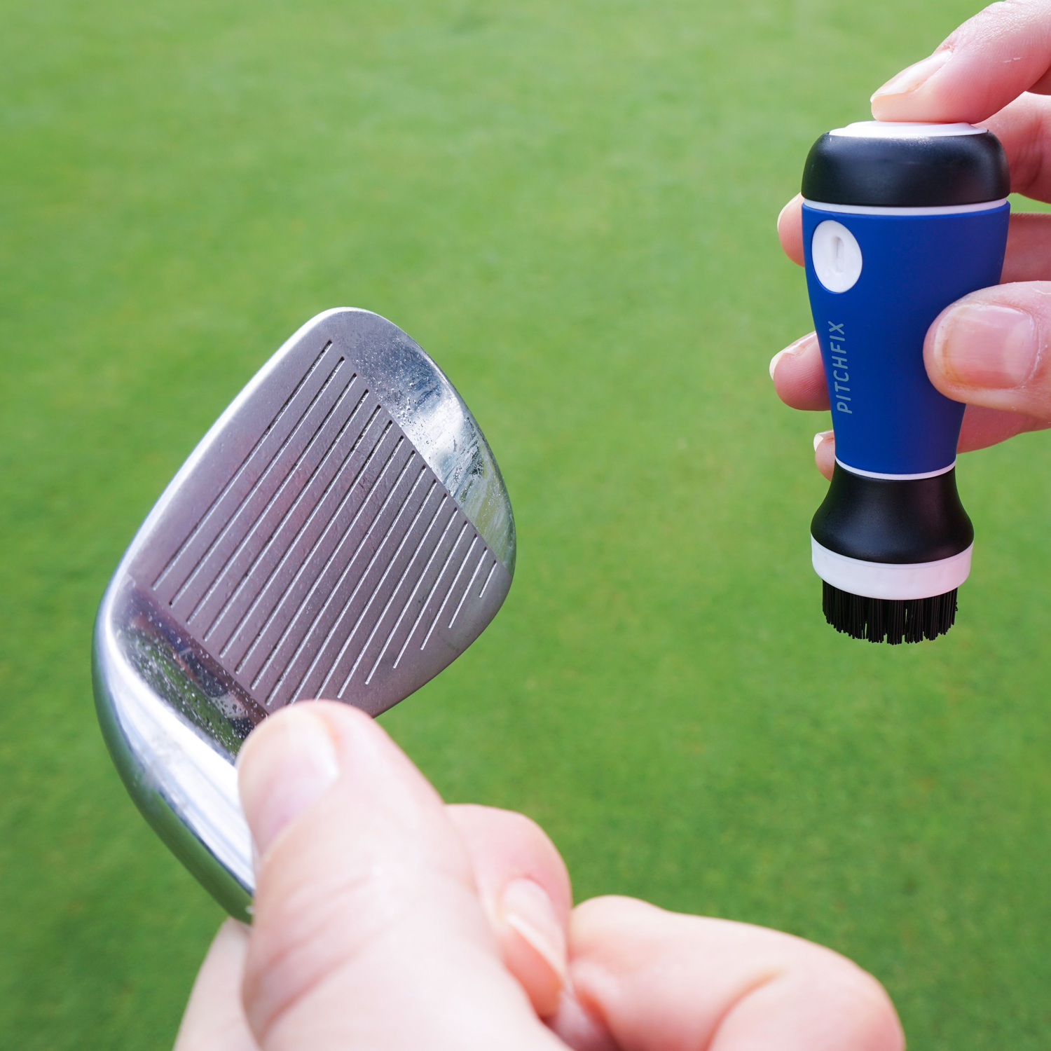 Pitchfix Aquabrush Golf Club Cleaner Brush 9