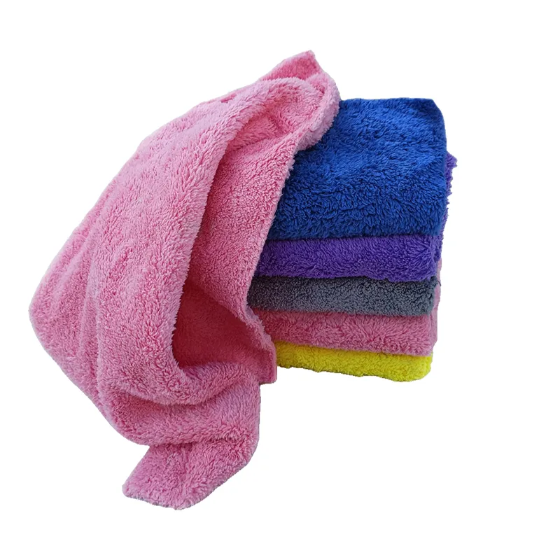 Super Plush Microfiber Detailing Towels For Car 2