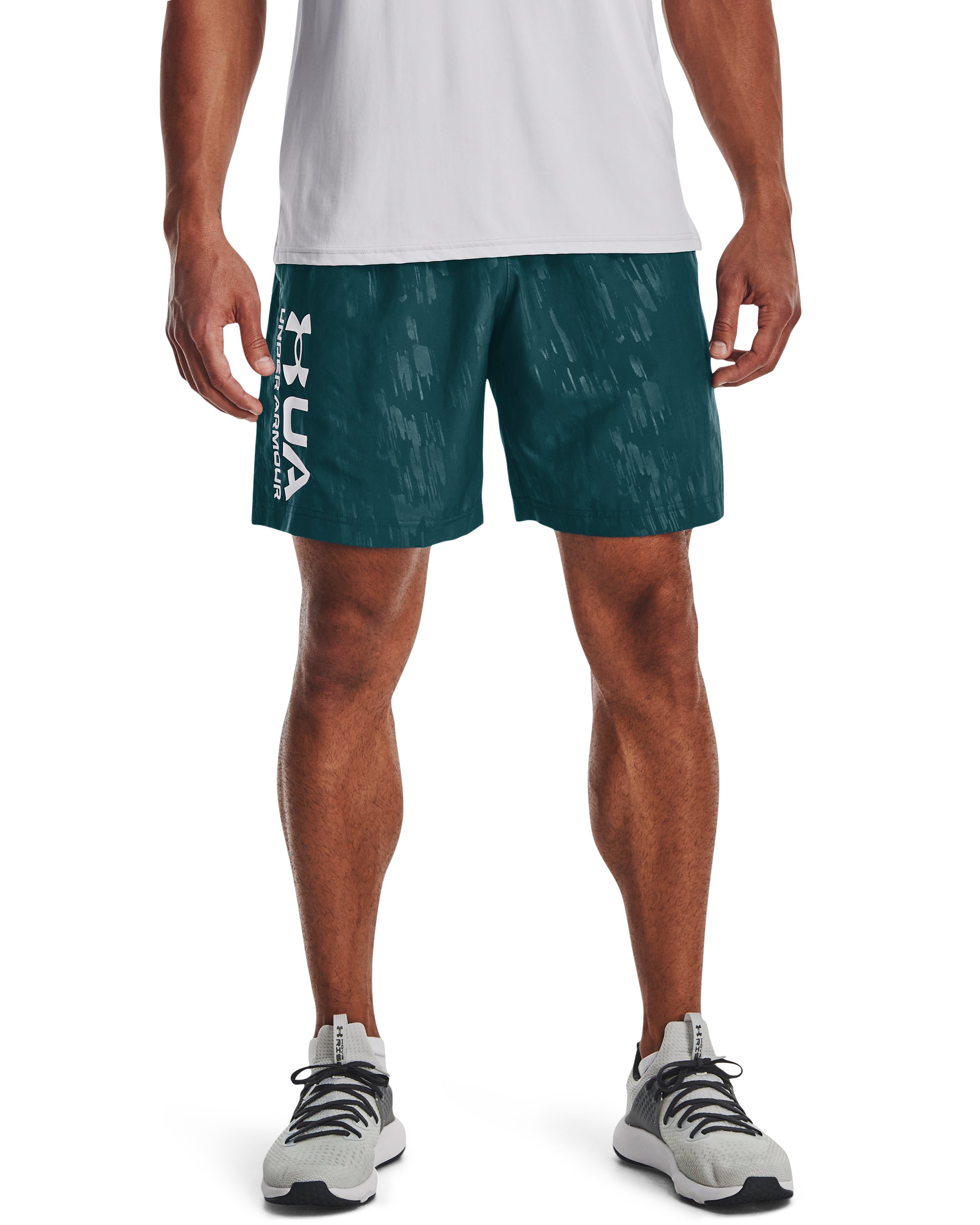 UA Woven Emboss Men's Shorts 9