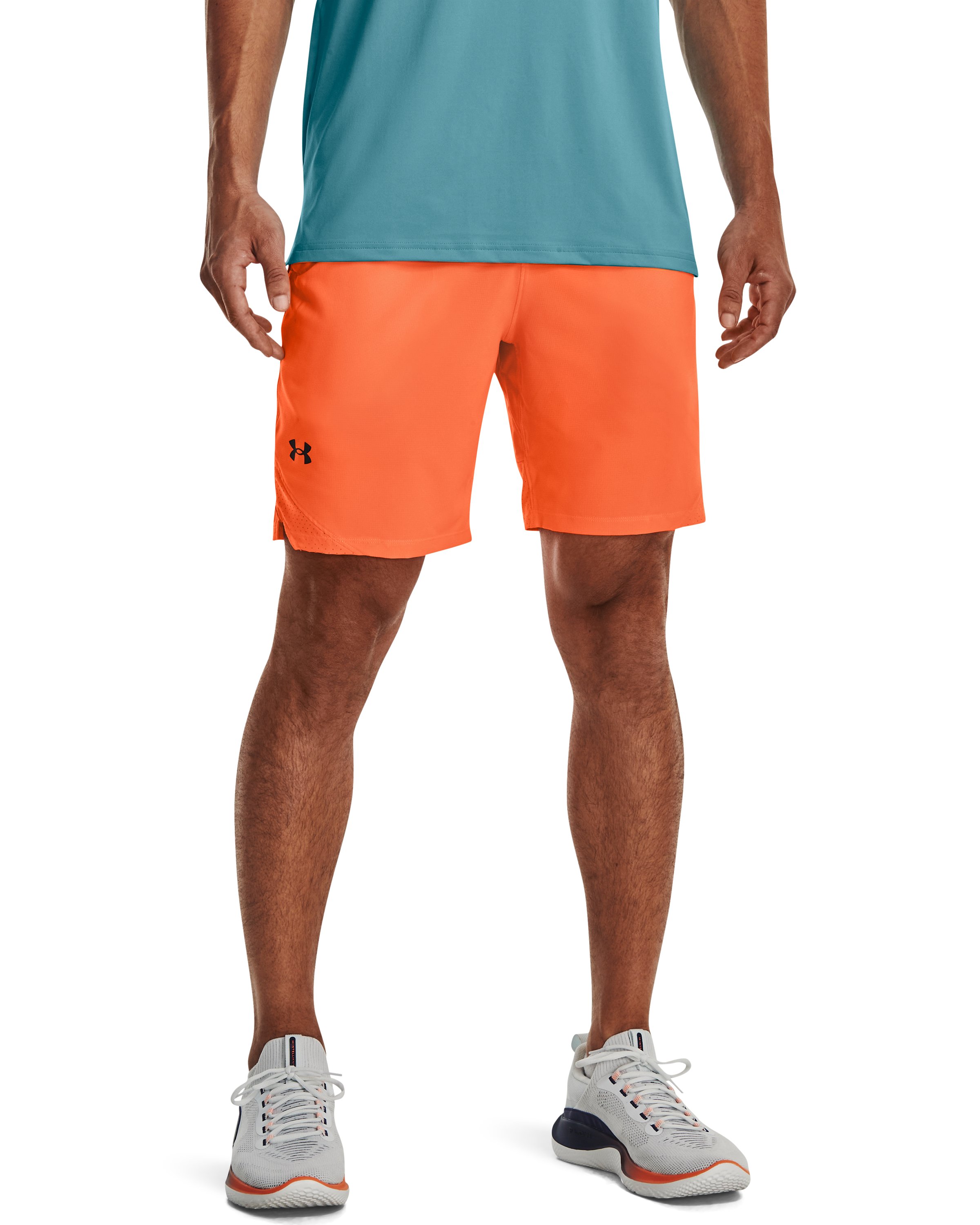 UA Vanish Woven Men's 8 Shorts 22
