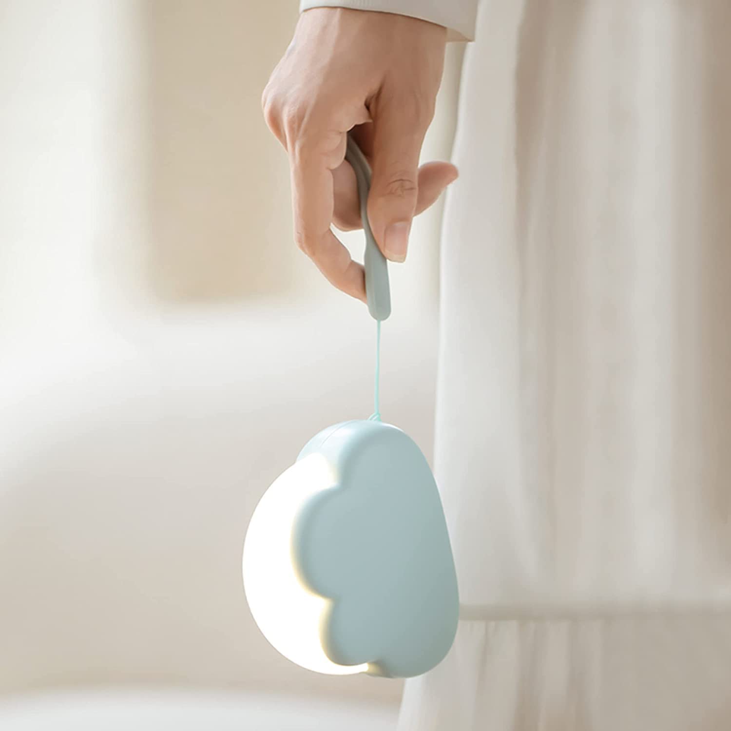 Rechargeable Clouds Shaped ABS Night Light 9