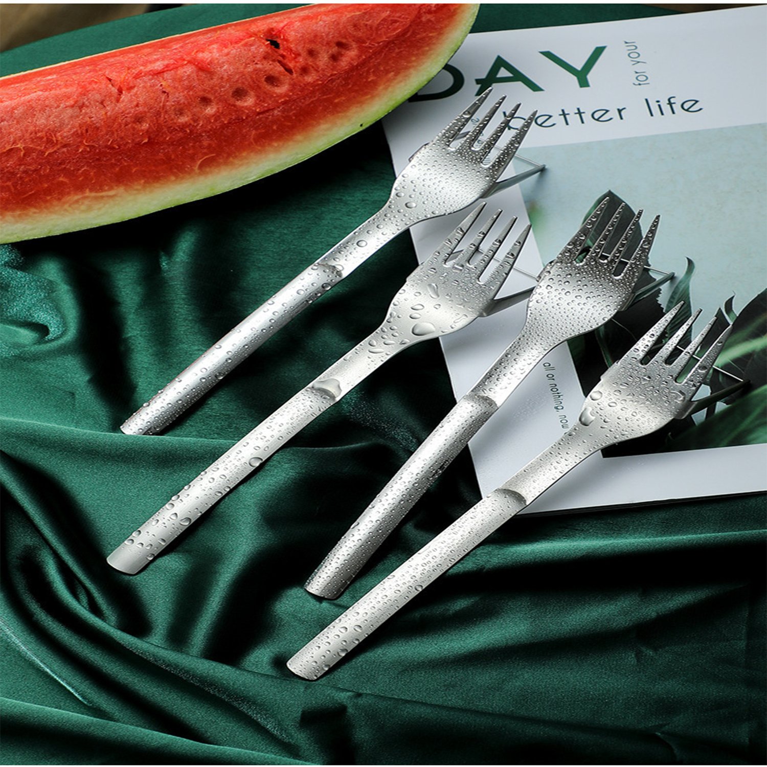 Stainless Steel Multifunctional 2-in-1 Watermelon Fork 2