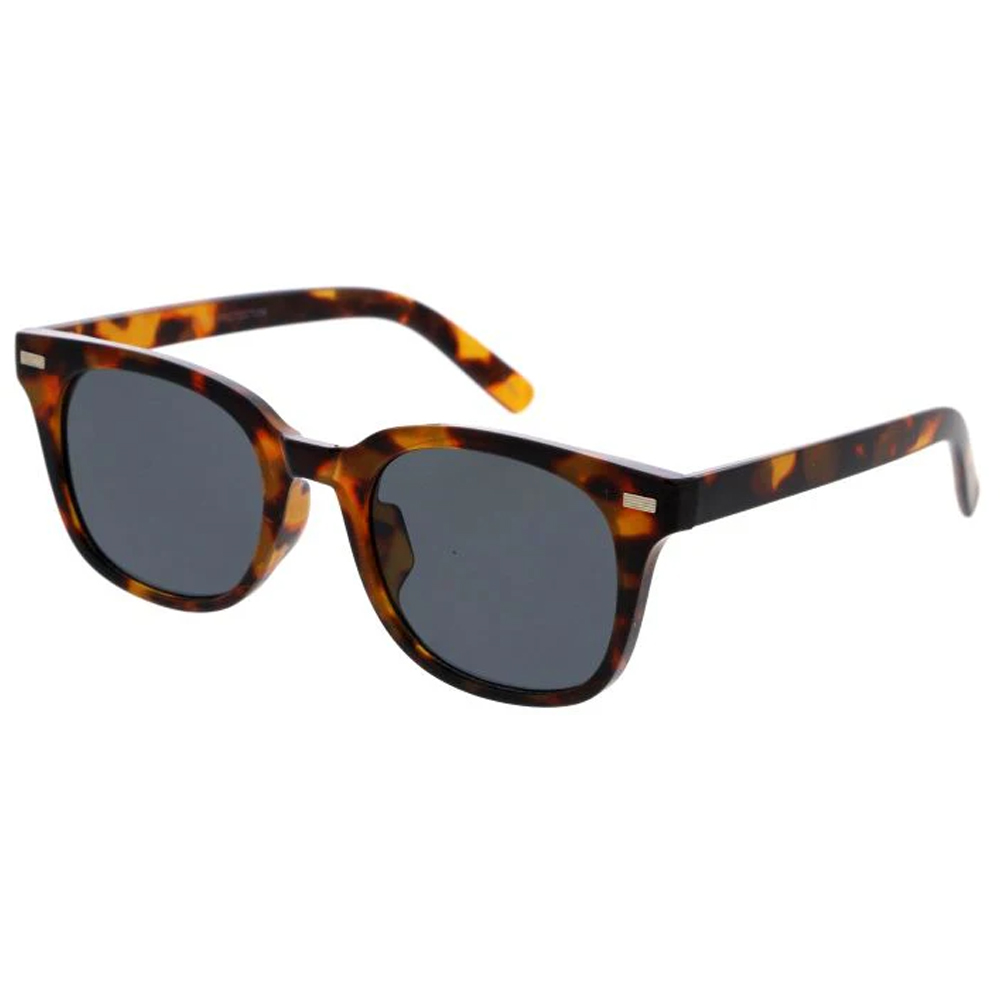 Medium Boutique Frame Sunglasses 4