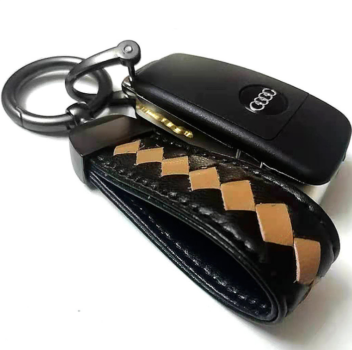 sheepskin auto key ring 1