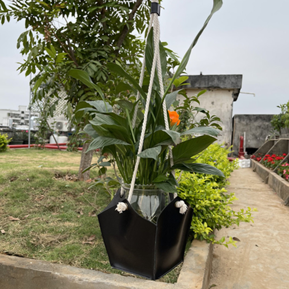 Leather Flower Pot With Hanging Rope 4