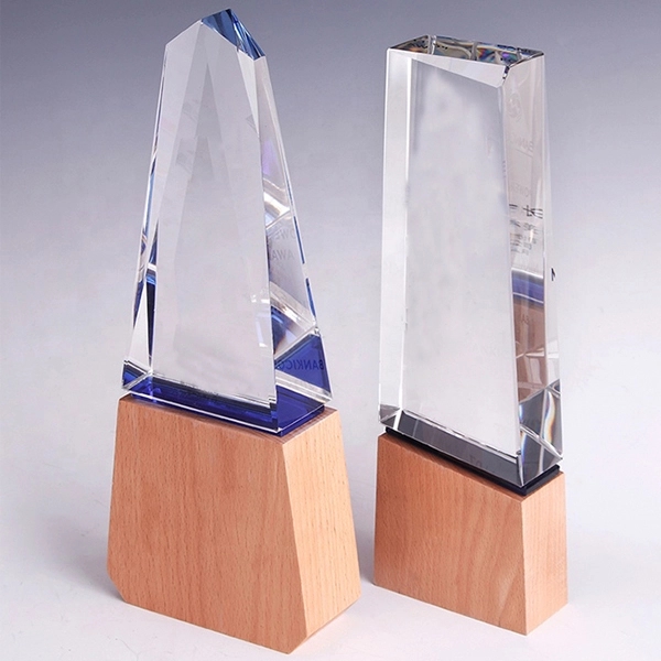 Crystal Trophy With Wooden Base 3