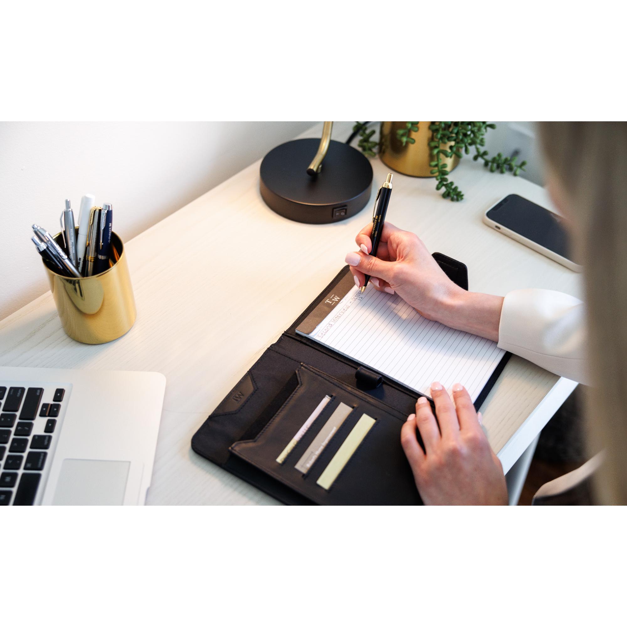 Travis & Wells® Envoy Junior Magnet Close Padfolio 14