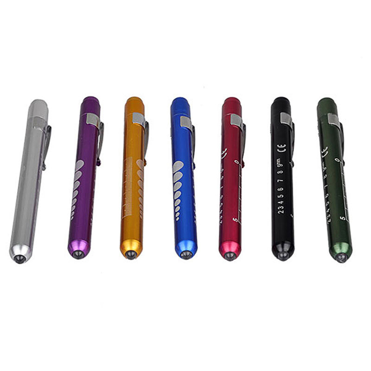 Led Medical Penlight with Pupil Gauge 1