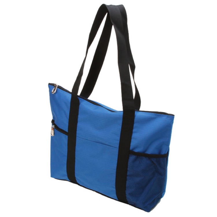 Weekend Travel Zip tote 1