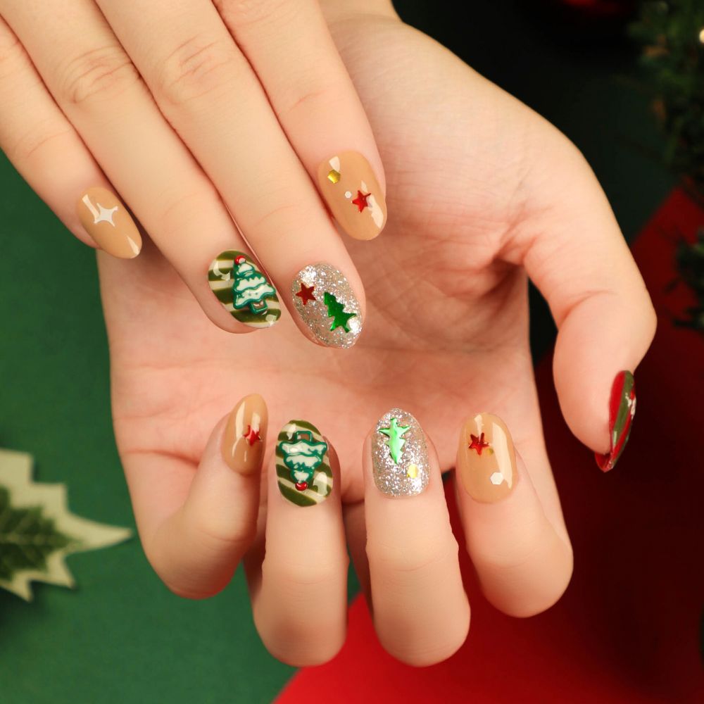 Press on Nails 1