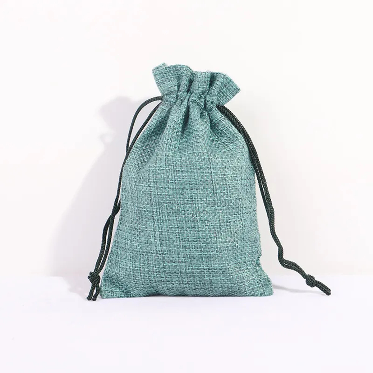 Reusable Jute Drawstring Bag for Party Gifts 17