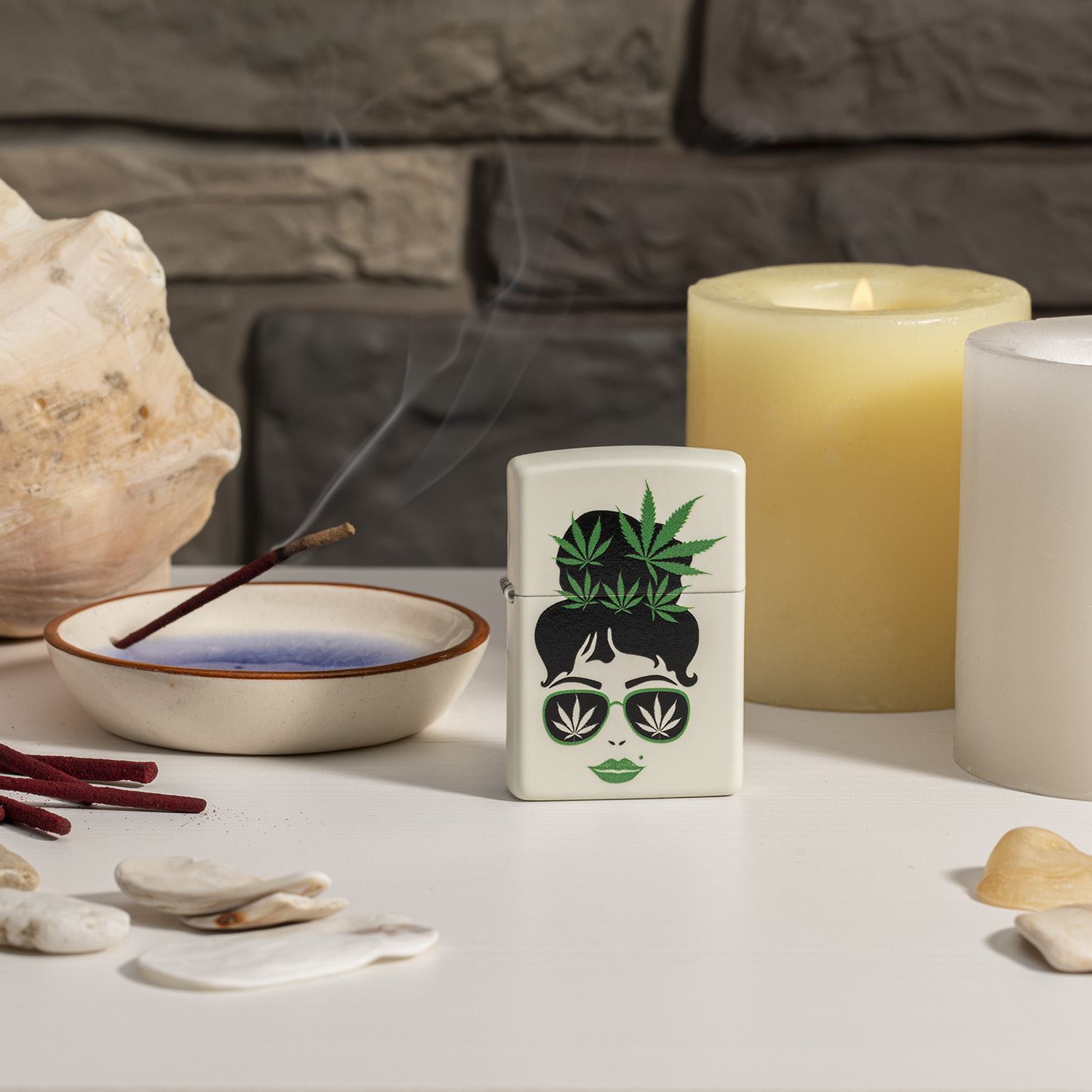 Glow In The Dark Windproof Lighter