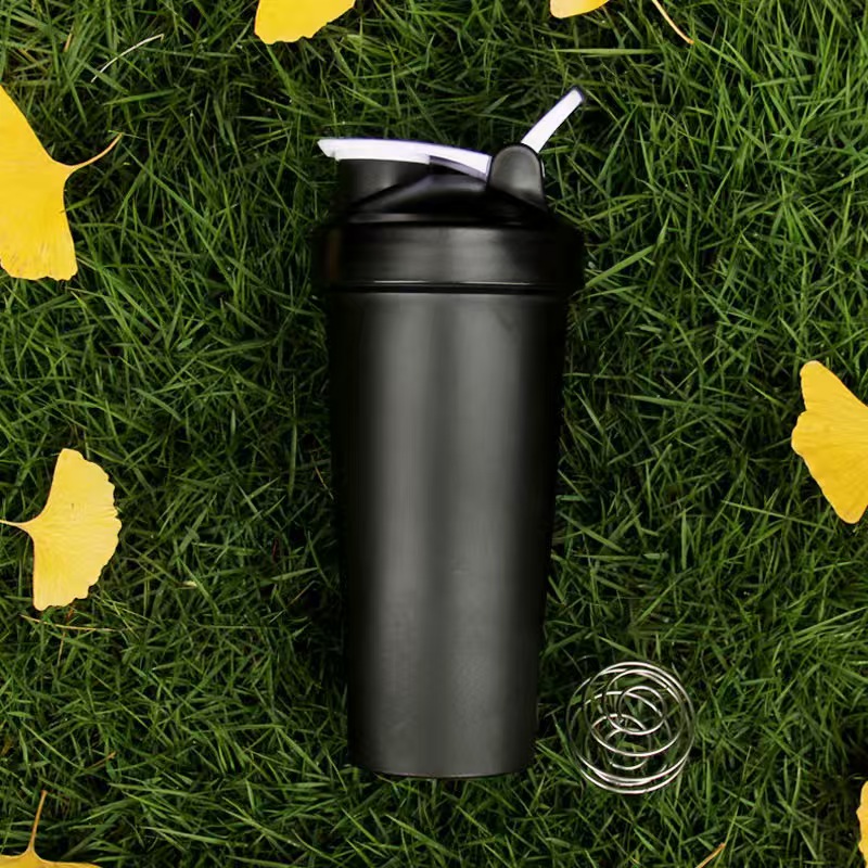 Minimalist Gym Water Bottle 1