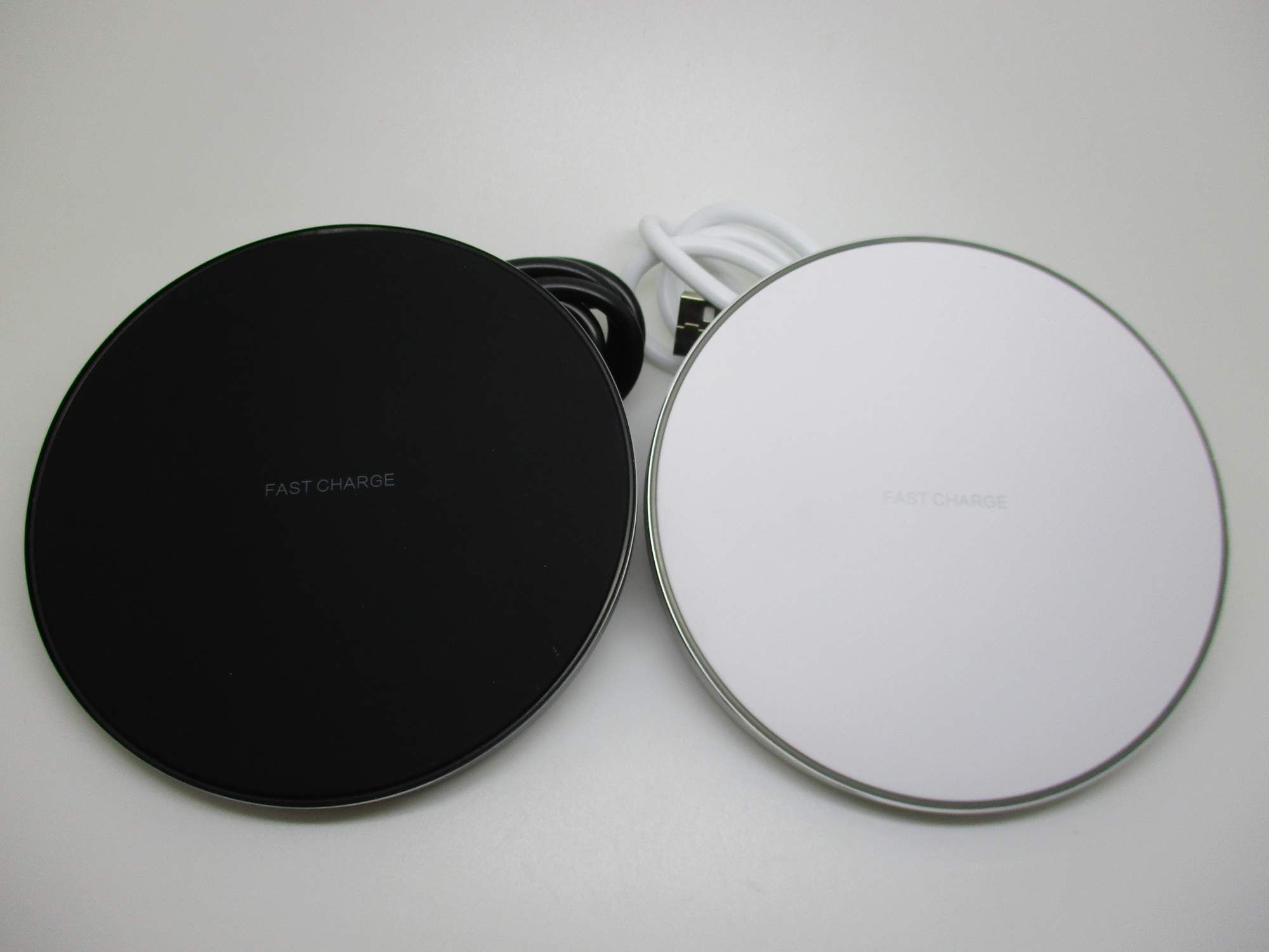 Fast Charge Wireless Charging Pad 4