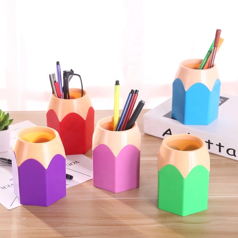 Pen Holder Calendar 4