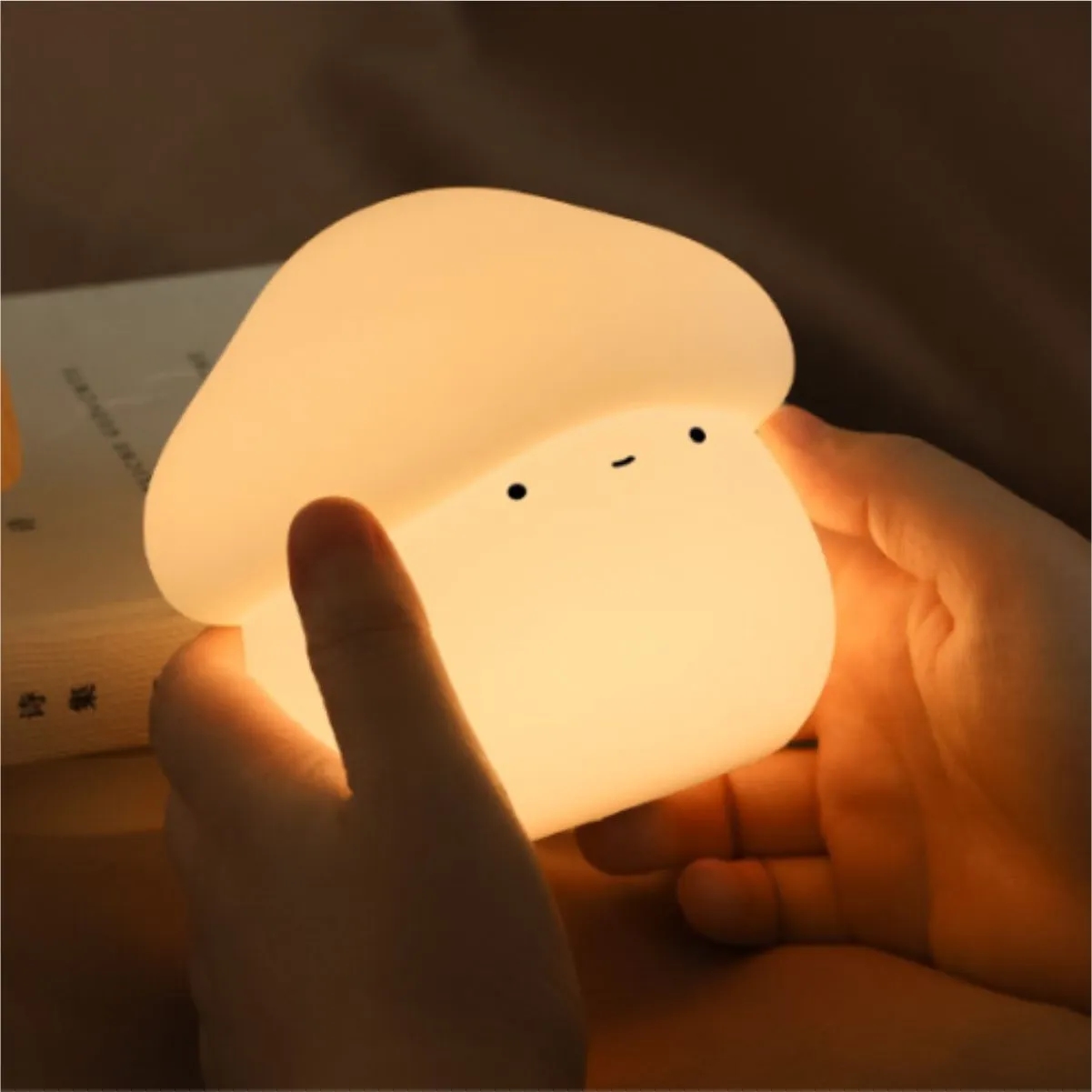 USB Rechargeable Silicone Mushroom Night Light For Nursery 5