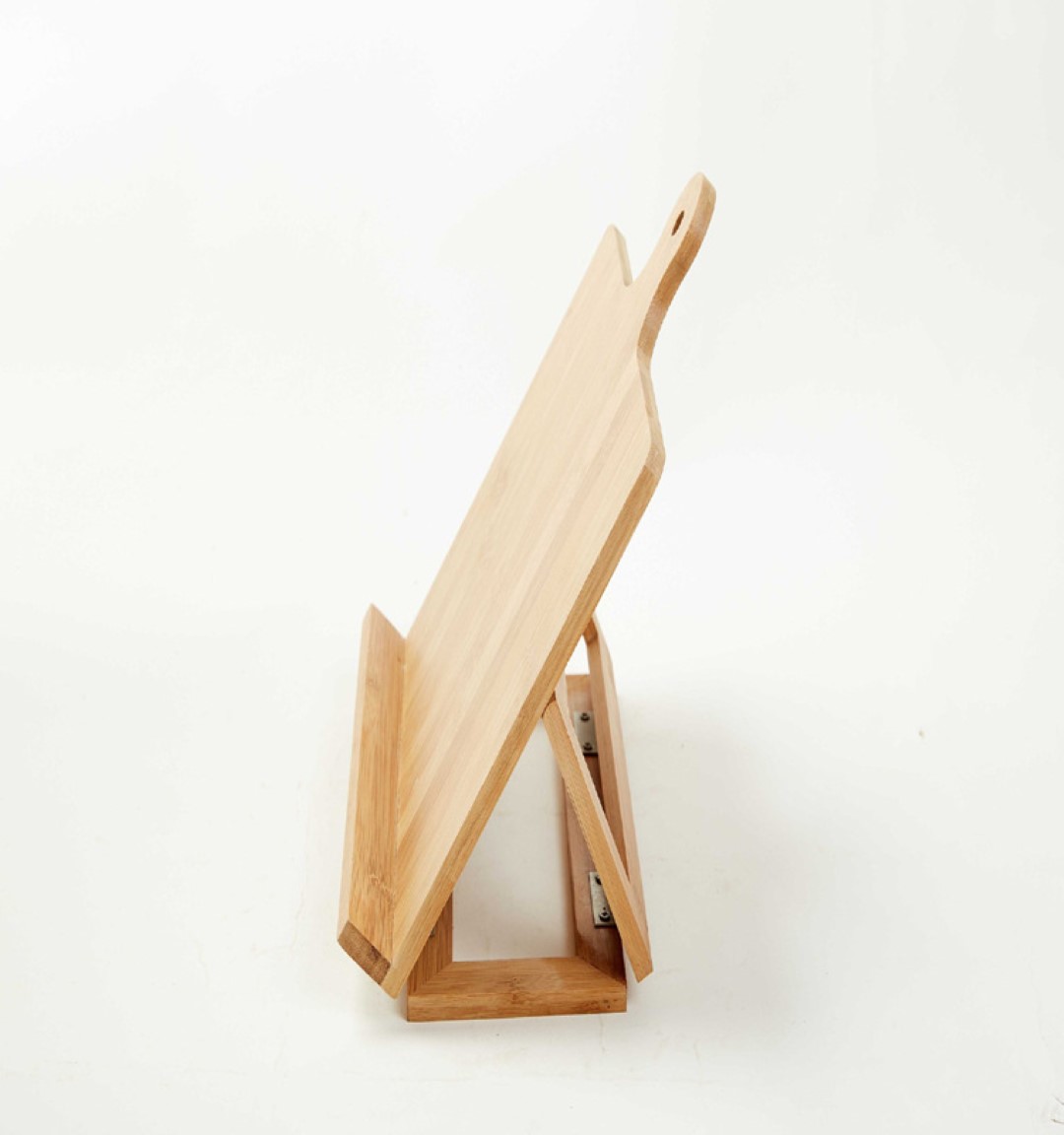 Bamboo Standing Chef 3