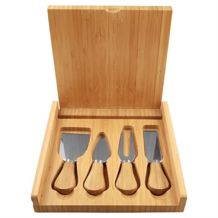 Delight Bamboo Cheese Set w/4 Tools 5