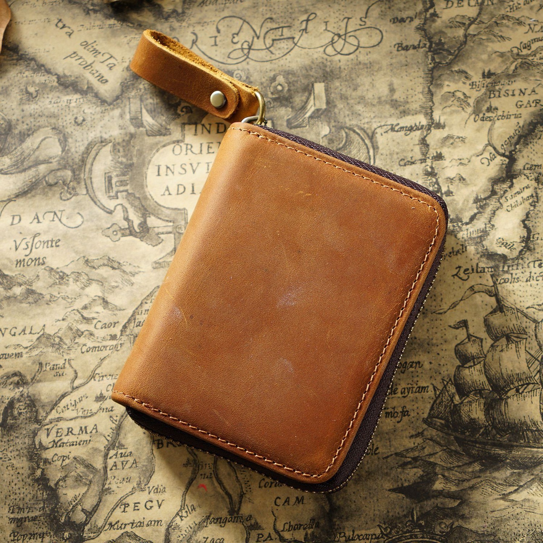 Accordion-Style Card Wallet 3