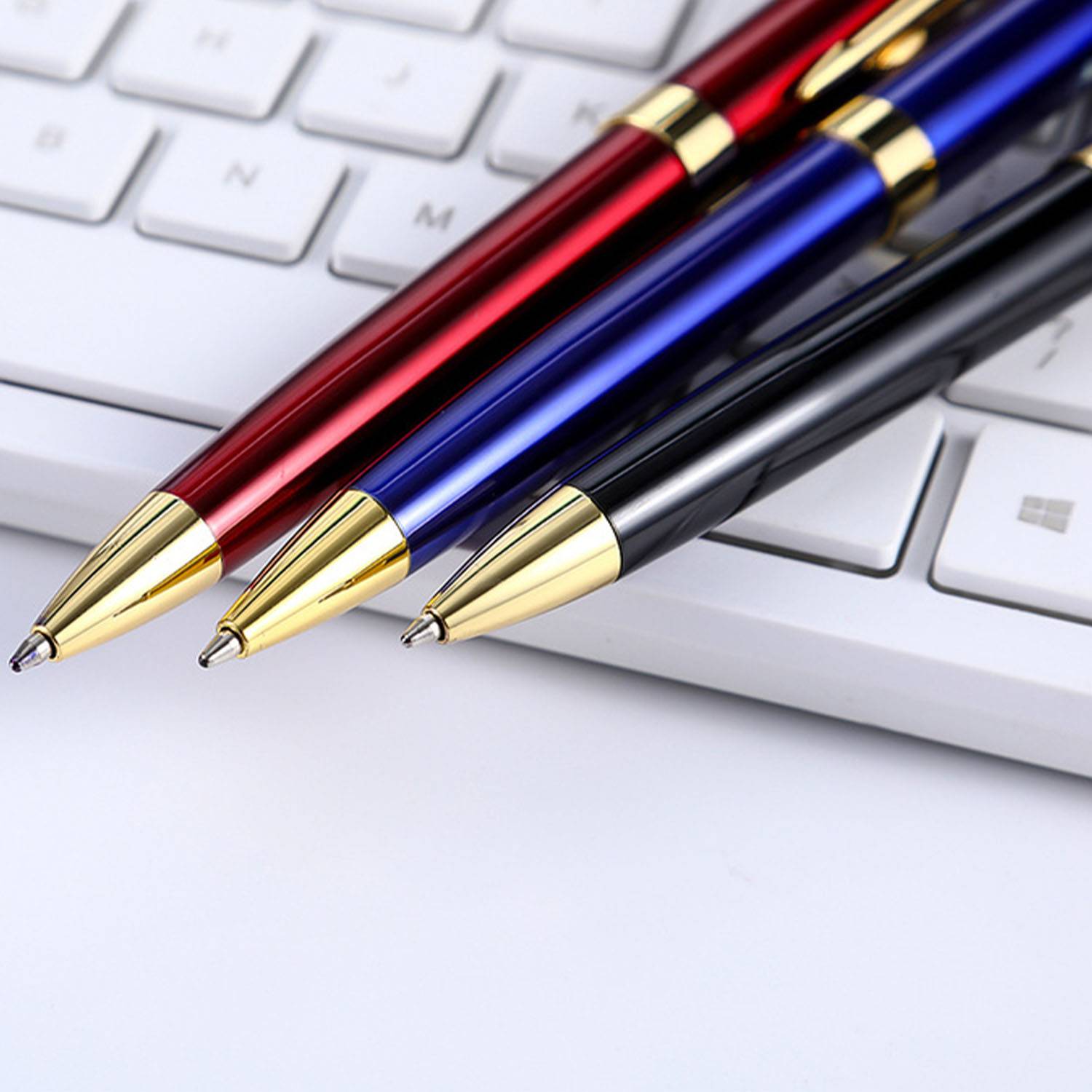 Rotary metal ballpoint pen 1
