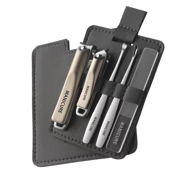 Oversized Grooming Kit 1