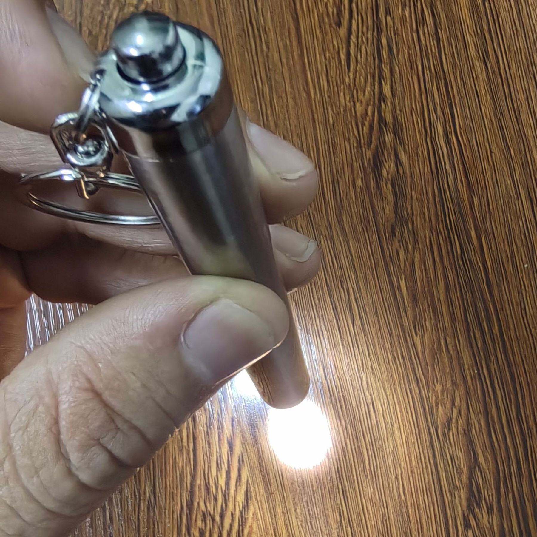 Stainless Steel High Brightness Led Flashlight With Keychain 3