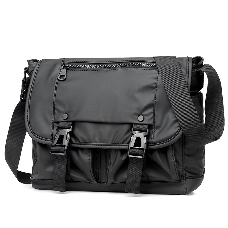 Customizable Waterproof Fashion Messenger Bag 5