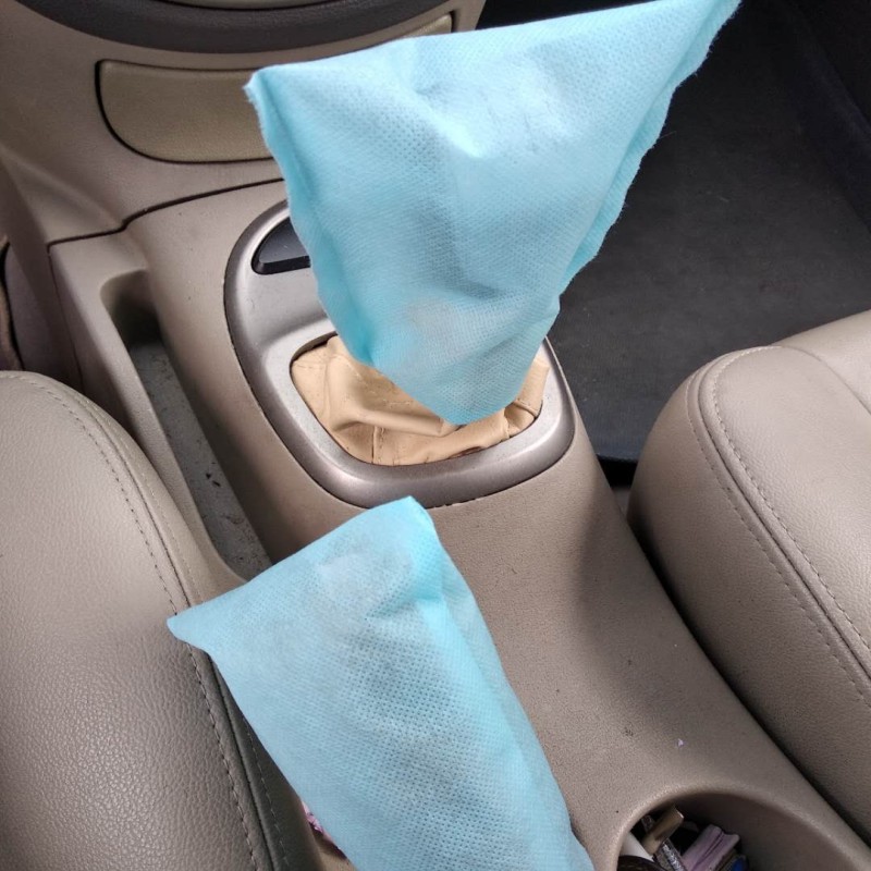 Disposable Universal Car Seat Covering 3
