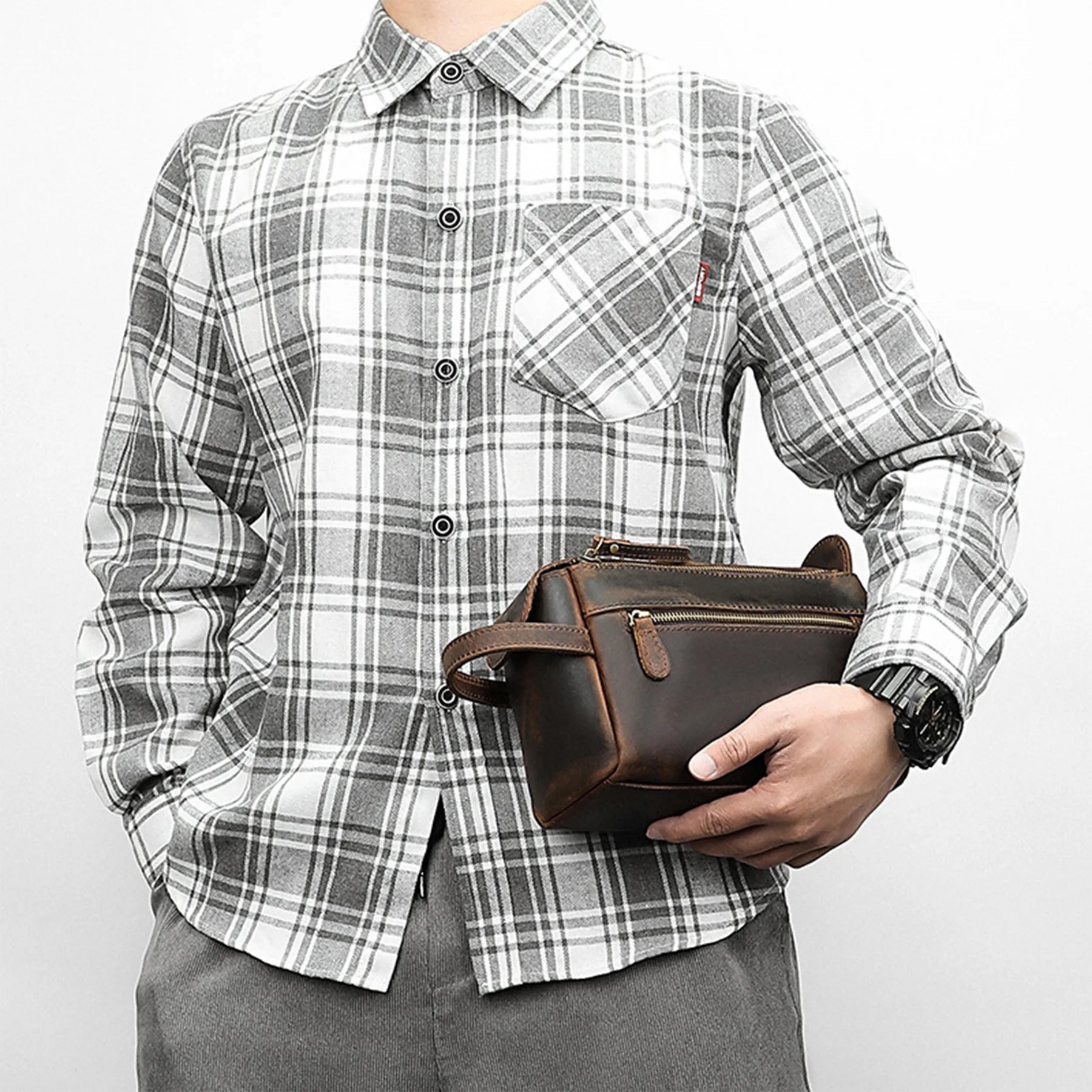Leather Deodorized Toiletry Bag 6
