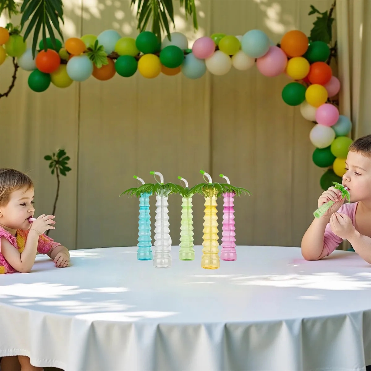 Palm Tree Novelty Tumbler with Straw for Tropical Drinks 2