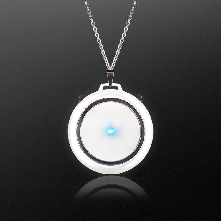 Portable Mini Anion Necklace Air Purifier 3