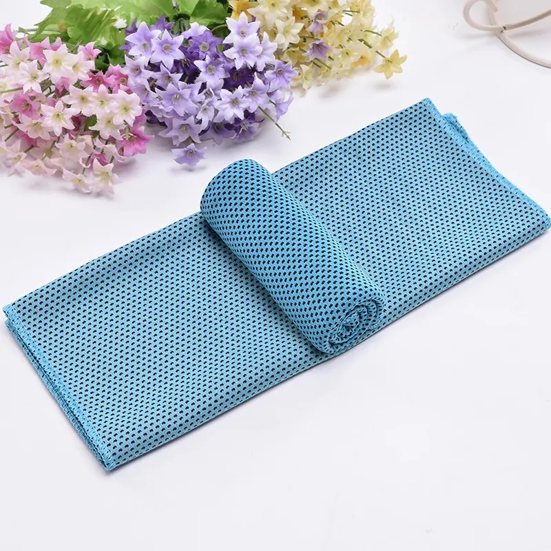 High-End Double Layer Cooling Sport Towel 3