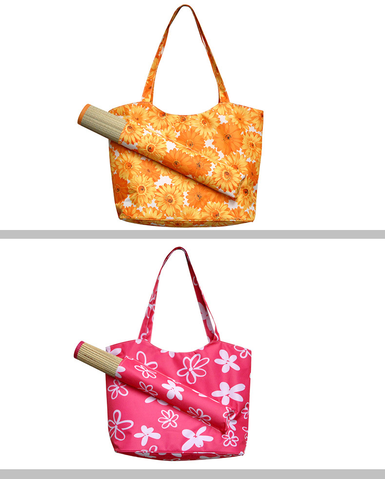 Beach Bag with Straw Mat 4