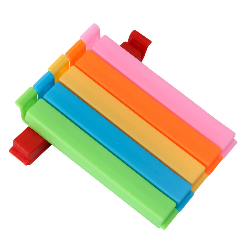 4 1/4 " Food Sealing Clip 2