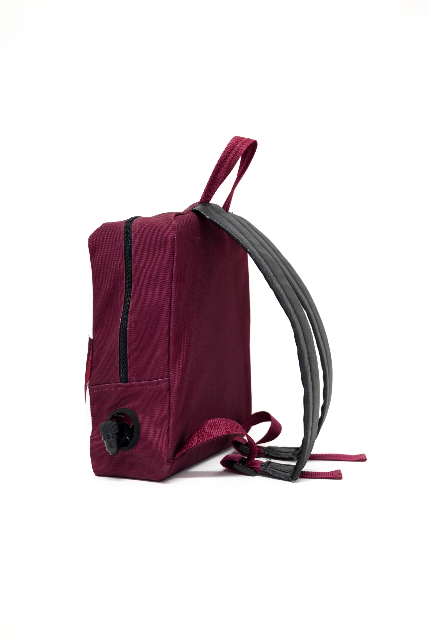 Wine Dispensing Backpack 7