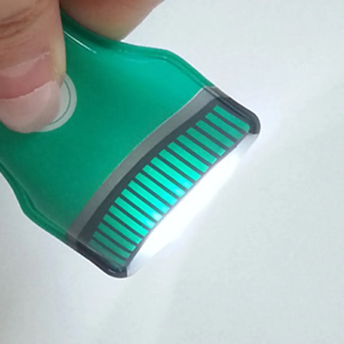 Portable Lint Remover With Lanyard 6
