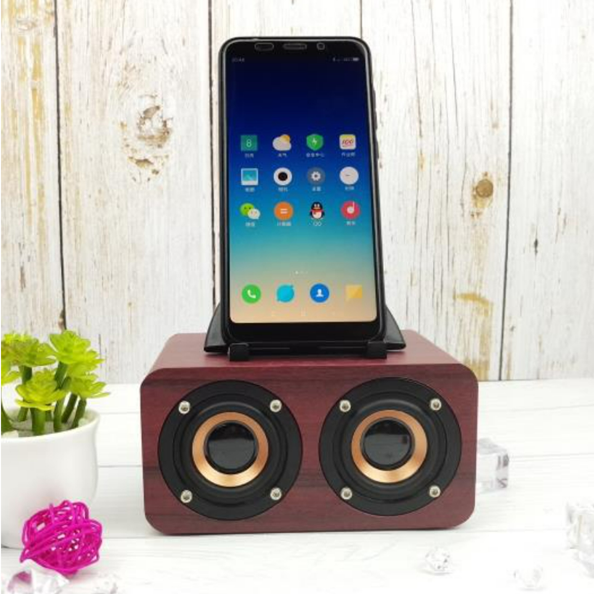 Wood Finish Bluetooth Speaker with Handle 5