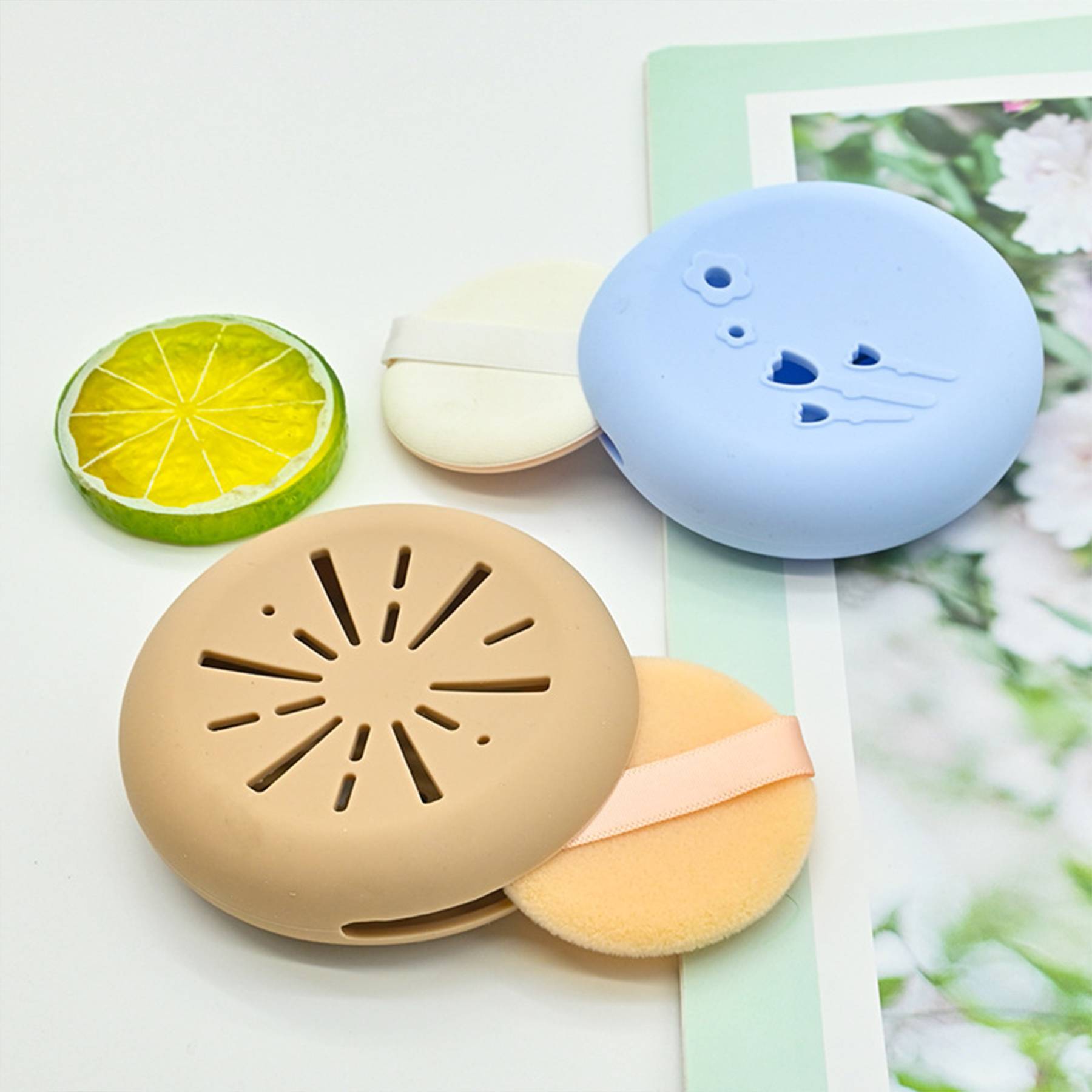 Silicone Dustproof and breathable puff storage box 5