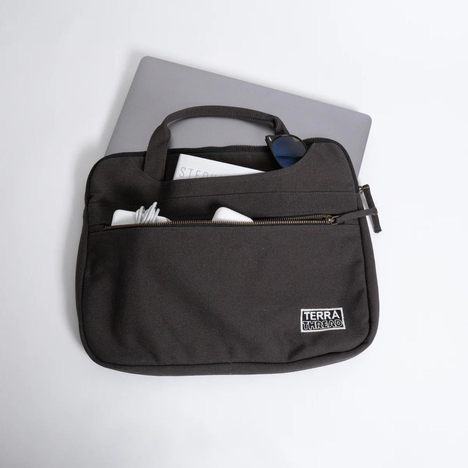 TERRA THREAD® - Hasta 14" Laptop Sleeve Sustainable GOTS & Fair Trade Certified 6