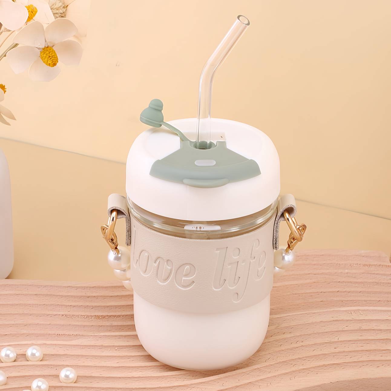 Single glass straw water bottle with pearl handle 1