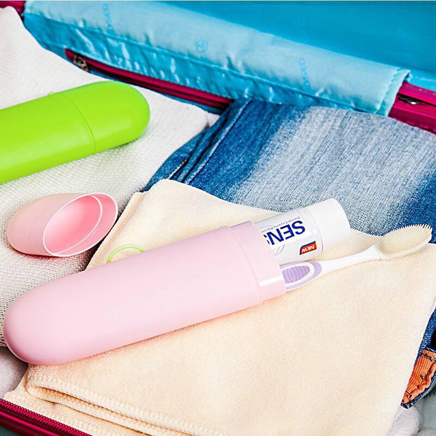 Candy Colored Portable Wash Toothbrush Box 3