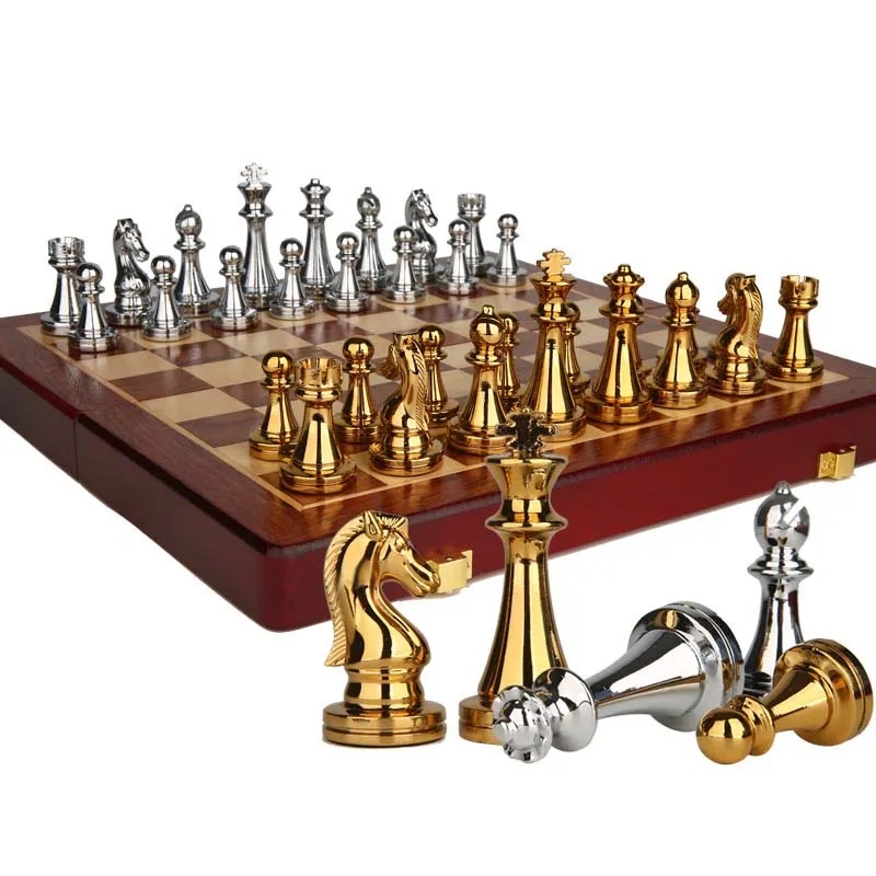 Folding retro metal chess set 7