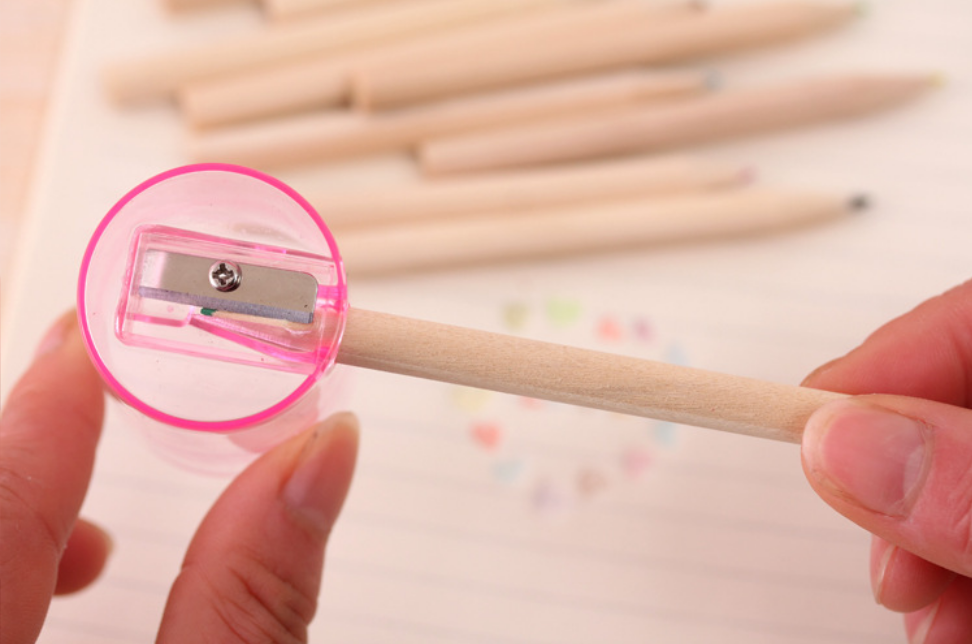 Color Pencils with Sharpener 4