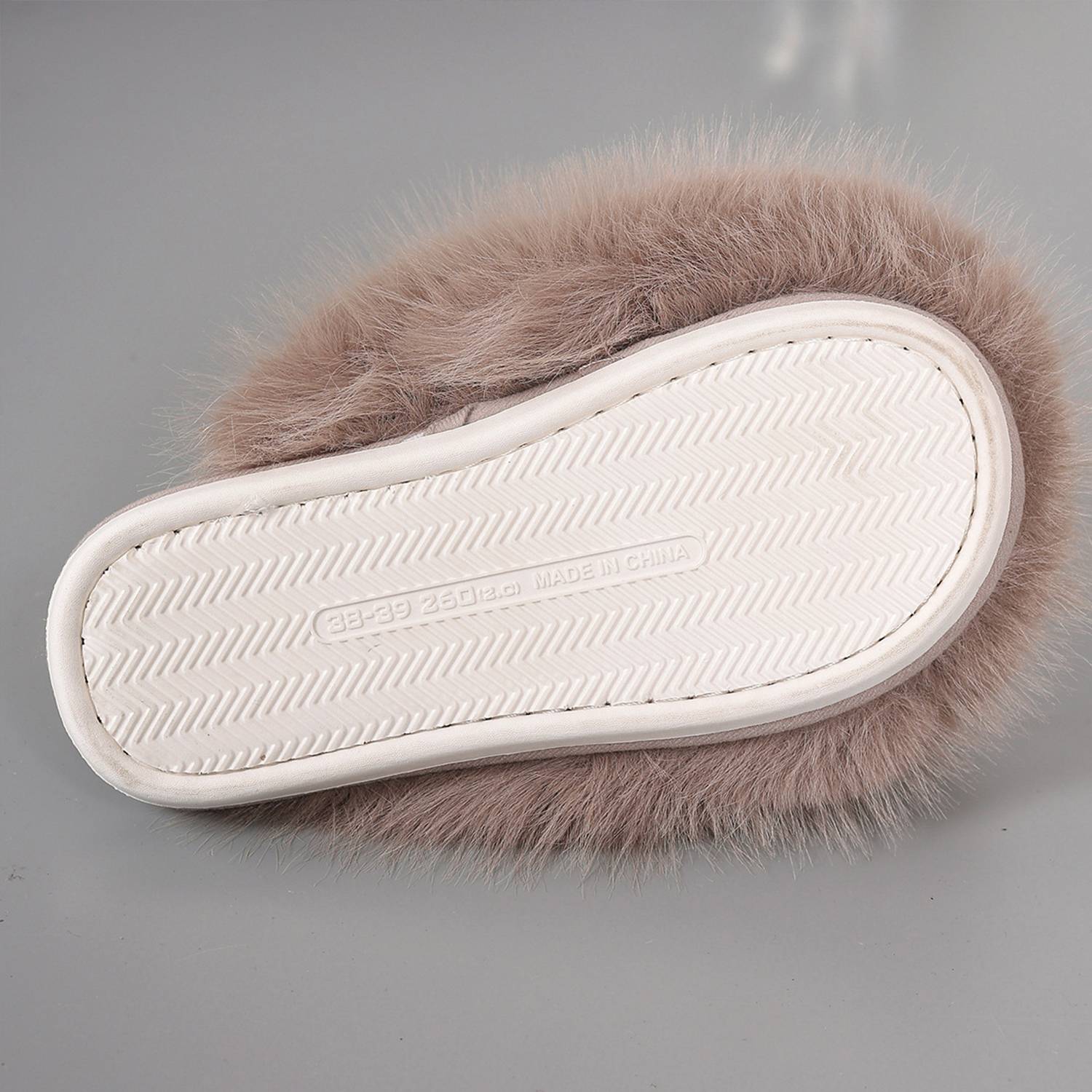 Women's Cozy Plush Slippers 6