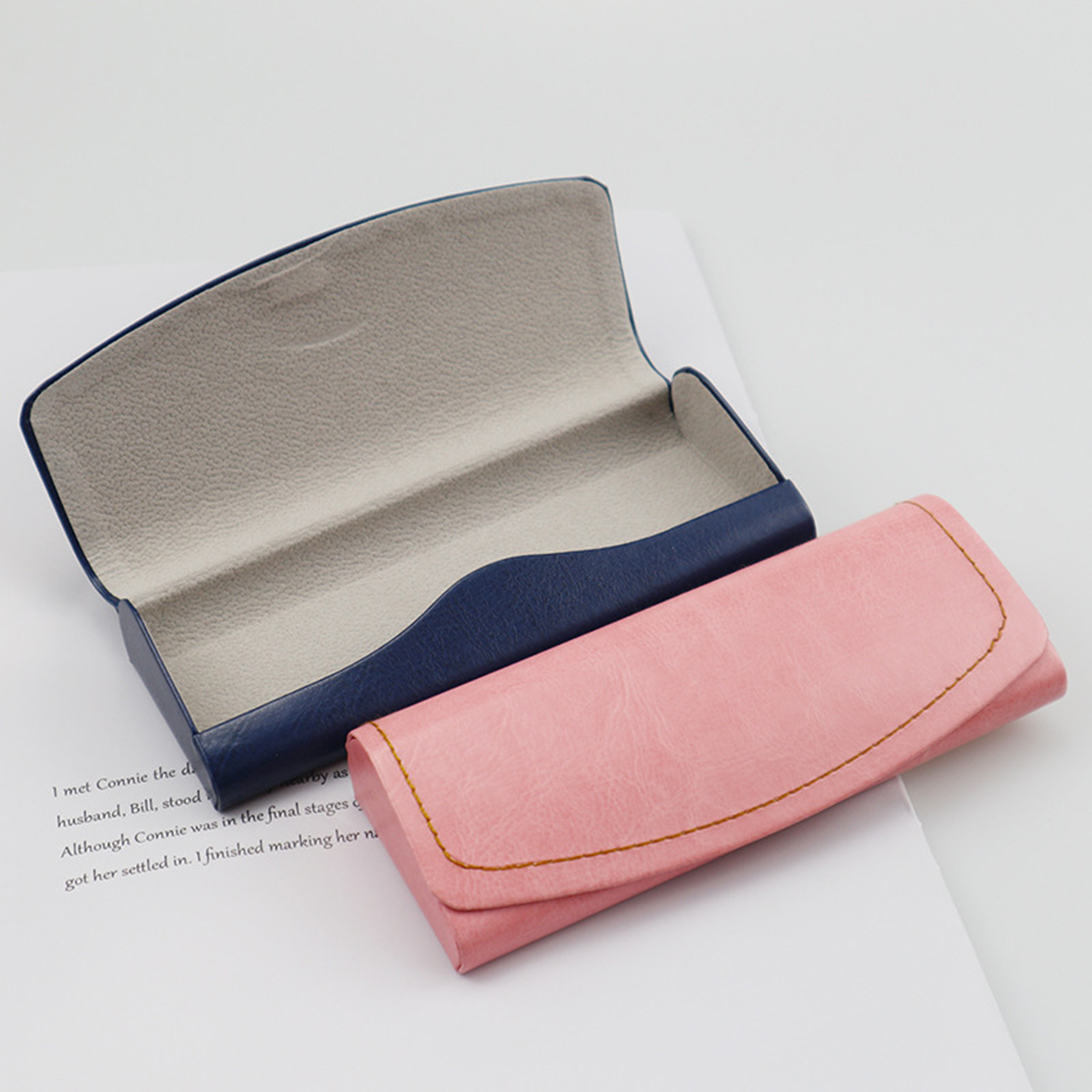 Summer Portable Eyeglasses Case 3