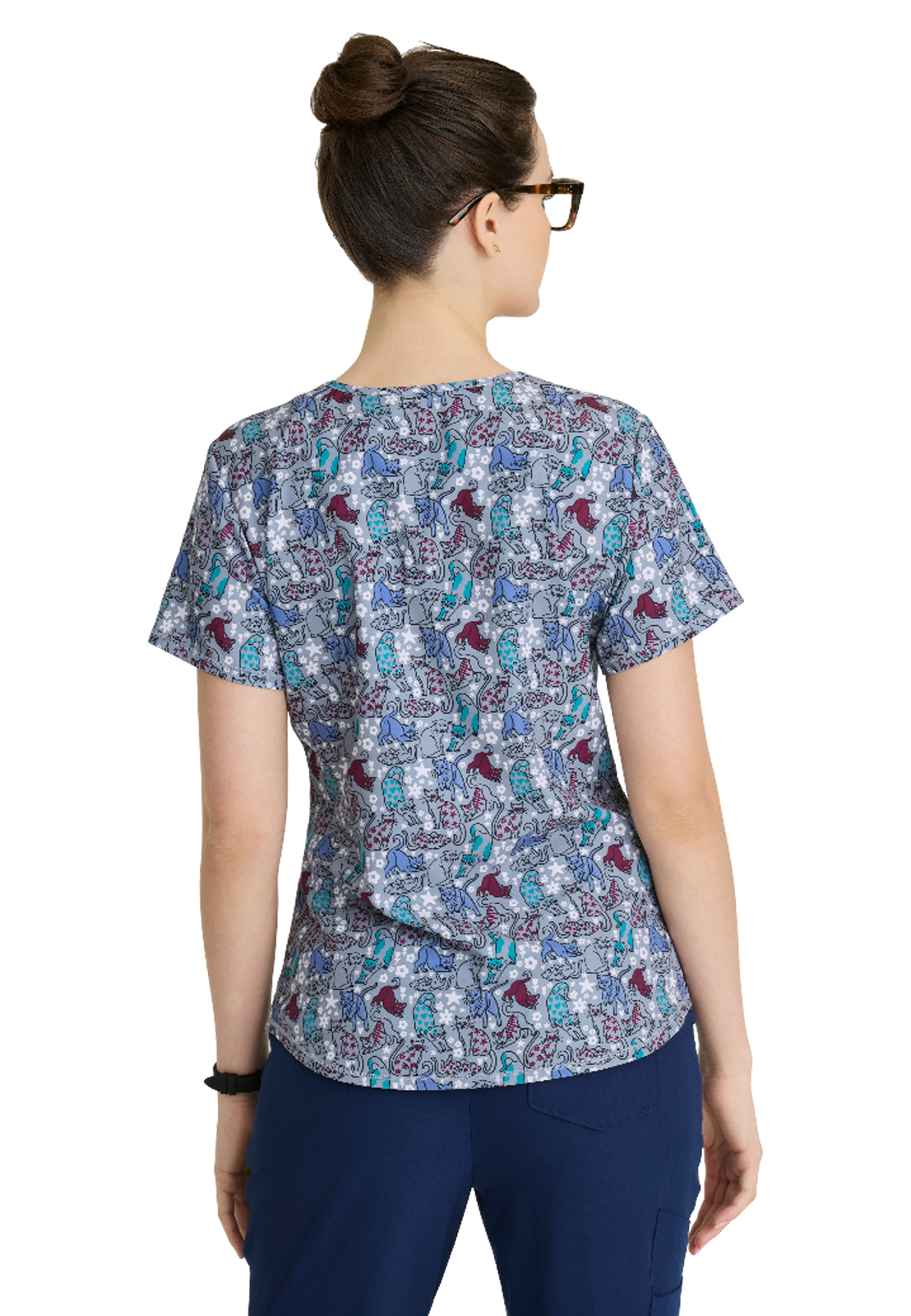 Skechers - Women's Three-Pocket V-Neck Reliance Print Scrub Top 2